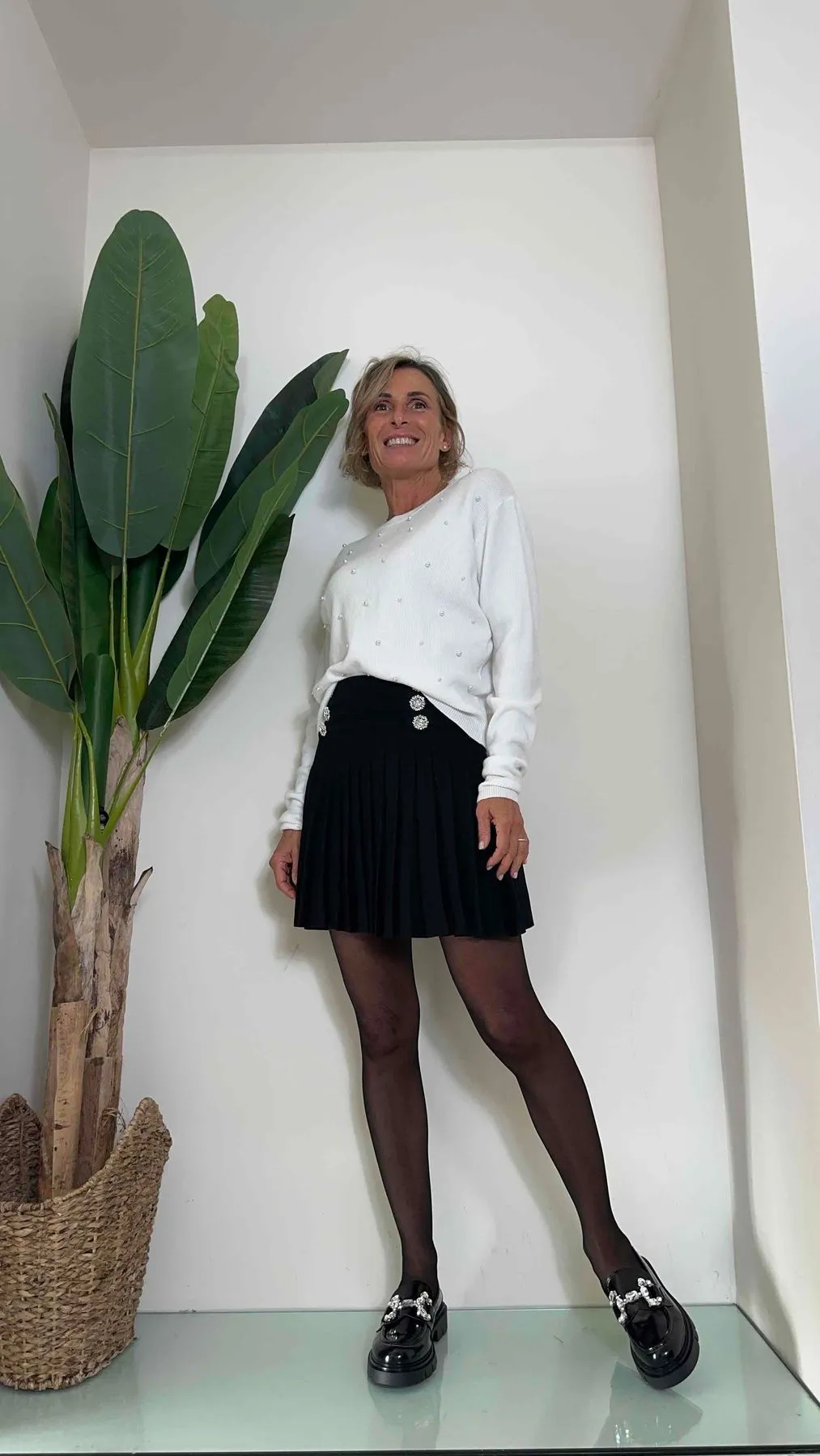 DAFNE - ZMI3030P23 - GONNA MAGLIA CORTA PLISSEE CON BOTTONI GIOIELLO